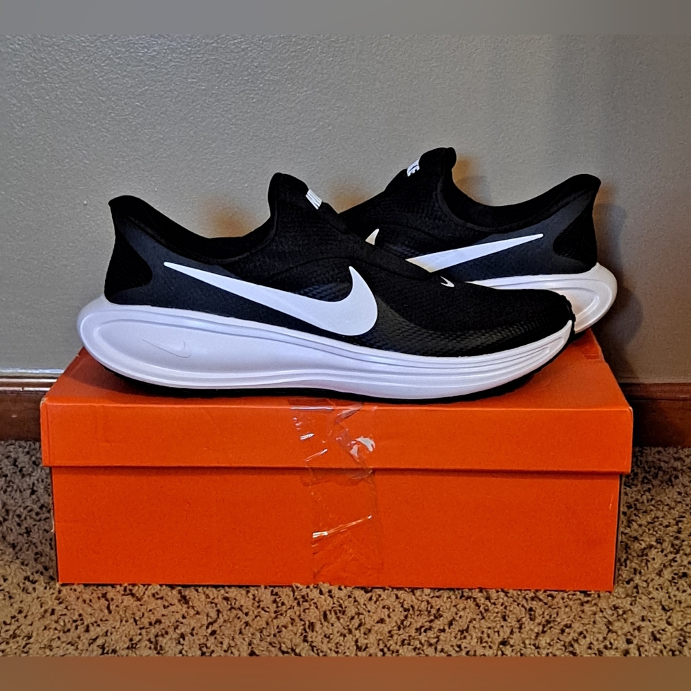 Nike Revolution 8 Easyon Men's Running Shoes Size 13